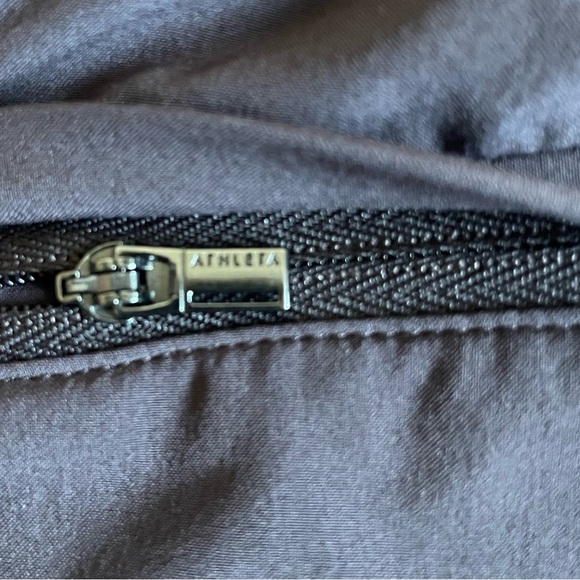 Athleta Brooklyn ankle mid rise utility pant in shale, size 6 - Picture 7 of 11